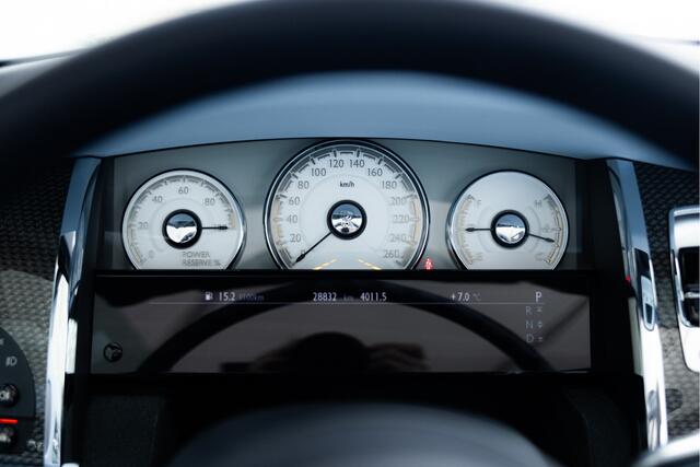 Rolls-Royce Dawn 6.6 V12 | RR Bespoke Interior Baby Blue | Venti Seats |