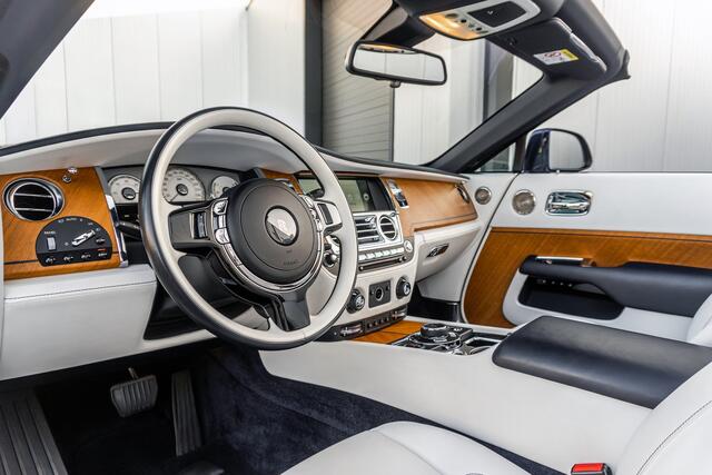 Rolls-Royce Dawn Concorso d'Eleganza Edition - Carbon Aero Cowling tonneau - Bespoke Audio