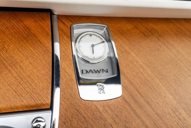 Rolls-Royce Dawn Concorso d'Eleganza Edition - Carbon Aero Cowling tonneau - Bespoke Audio