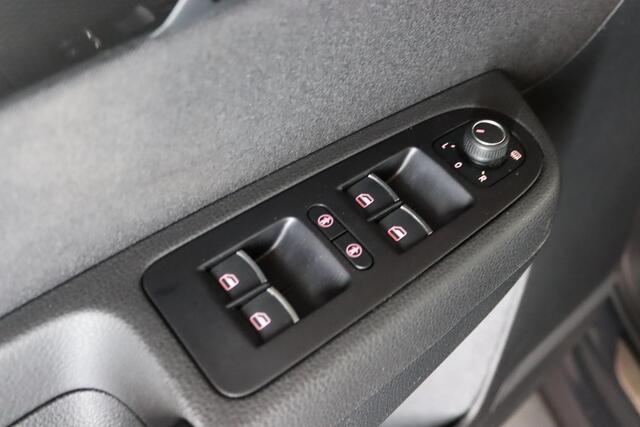 Seat ALHAMBRA 1.4 TSI Xcellence, 7-Persoons, Panoramadak, Camera, Apple Carplay/Android Auto, ACC, Stoelverwaming, Navigatie