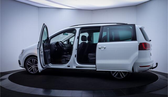 Seat ALHAMBRA 2.0TSI Dsg FR-INTENSE PANO | XENON | CAMERA | STOELVERW | ELEK SCHUIFDEUREN | NAVI | CARPLAY | CRUISE | AFN TREKHAAK | LMV 18''