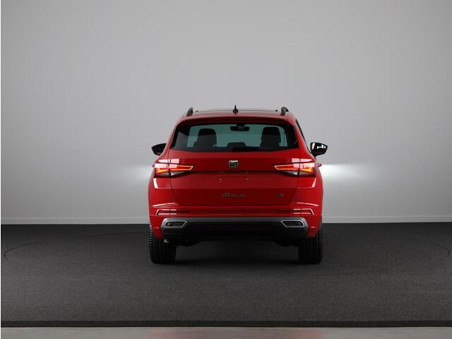 Seat ATECA FR Business Intense 1.5 TSI 150 pk 7 versn. DSG Panoramadak | Full-Link | Navigatie | Parkeersensoren incl Park-assist | Stoelverwarming