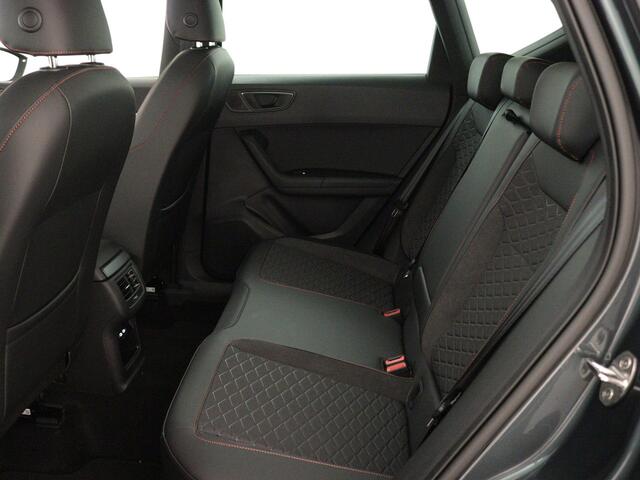 Seat ATECA 1.5 TSI FR Business Intense "Beats Audio, Stoel/Stuurverwarming, KeyLess Entry, Elec. Achterklep, Trekhaak" *DEMO VOORDEEL*