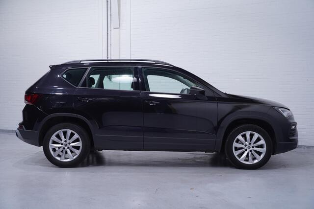Seat ATECA 2.0 TDI Style Navi Clima Stoelverwarming Led matrix PDC Apple Carplay Adaptive cruise