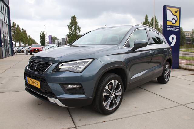Seat ATECA 1.0 E-TSI Style Business Int. Virtueel, Trekhaak, Carplay, 1e eig PRIJSPAKKER!