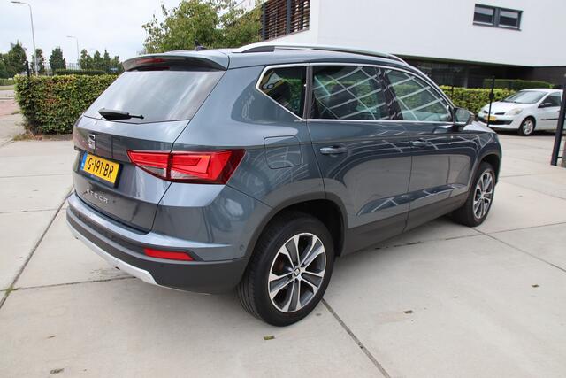 Seat ATECA 1.0 E-TSI Style Business Int. Virtueel, Trekhaak, Carplay, 1e eig PRIJSPAKKER!