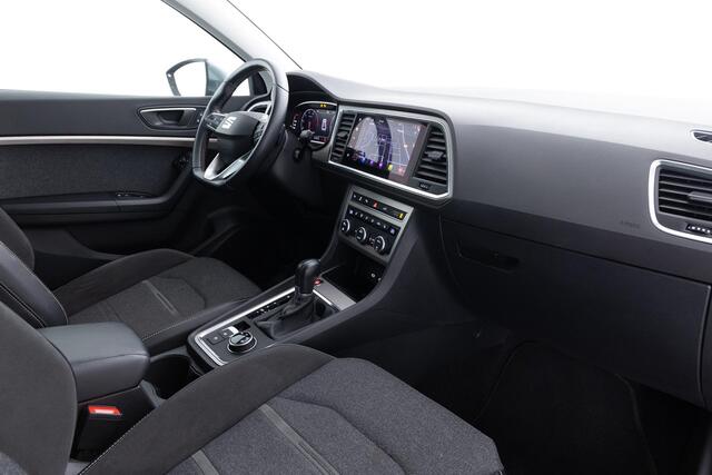 Seat ATECA 1.5 TSI Xperience Business Intense | AUTOMAAT | APPLE CARPLAY | 18 INCH LM | ADAPTIEF CRUISE CONTROL | PARKEERSENOREN | DIGITAAL INSTRUMENTENPANEEL || 360 CAMERA |