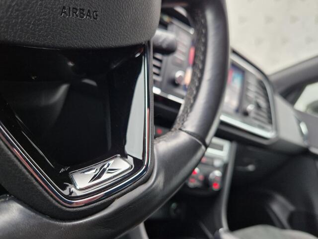Seat ATECA 1.5 TSI Xcellence Business Intense | Clima | Camera | Apple Carplay / Android Auto | Navi | Cruise |