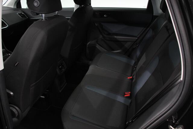 Seat ATECA 1.5 TSI 150pk DSG Style | Climate Control | Parkeer sensoren | Verwarmde stoelen | Lichtmetalen Velgen |