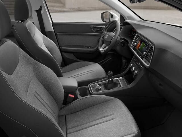 Seat ATECA Style Business Intense 1.0 TSI 85kW / 115pk SUV 6 versn. Hand | Metallic Lak | lichtmetalen Velgen |