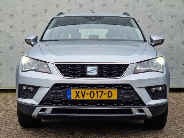 Seat ATECA 1.0 EcoTSI Style | Trekhaak | Cruise | Apple Carplay / Android Auto | Clima | PDC |