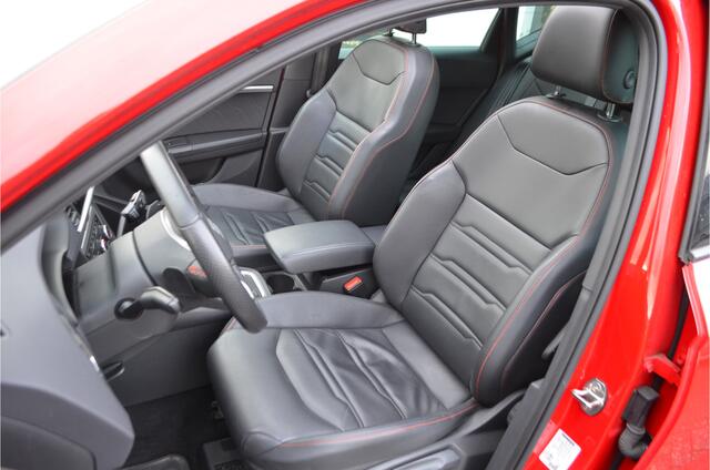 Seat ATECA 1.5 TSI FR Business Intense Pano | 360 camera | Trekhaak elektrisch | Virtual Cockpit | Beats audio | Keyless