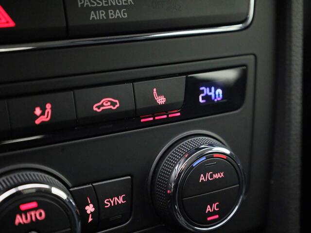 Seat ATECA 1.4TSI/150PK Style DSG · Navigatie · LED · Stoelverwarming