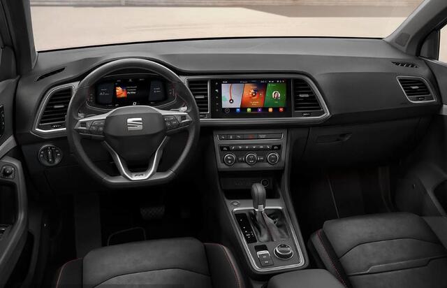 Seat ATECA 1.5 TSI FR Business Intense | Trekhaak | Panoramisch schuif/kanteldak | Dinamica bekleding | 19" lichtmetalen velgen