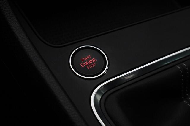 Seat ATECA 1.0 TSI 110 pk Style | Stuur-/stoelverwarming | Navigatie 9,2 inch | Achteruitrijcamera | Keyless Entry | Cruise Control