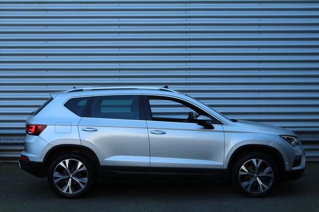 Seat ATECA 1.5 TSI 150pk Xcellence Business Intense DSG7 NL-Auto NAP Panoramadak Clima Cruise Navi 360 Camera Carplay 18"LMV Trekhaak