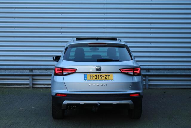 Seat ATECA 1.5 TSI 150pk Xcellence Business Intense DSG7 NL-Auto NAP Panoramadak Clima Cruise Navi 360 Camera Carplay 18"LMV Trekhaak