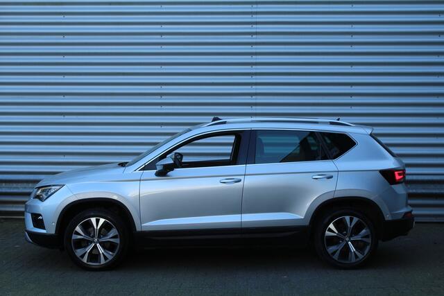 Seat ATECA 1.5 TSI 150pk Xcellence Business Intense DSG7 NL-Auto NAP Panoramadak Clima Cruise Navi 360 Camera Carplay 18"LMV Trekhaak