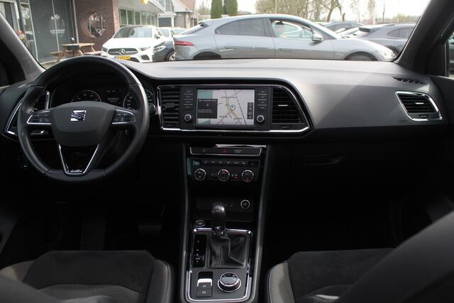 Seat ATECA 1.4 EcoTSI Xcellence / Trekhaak / Panoramadak / Camera / 18'' / LED Koplampen / DAB / Stoelverwarming / Cruise Control / Seat Sound