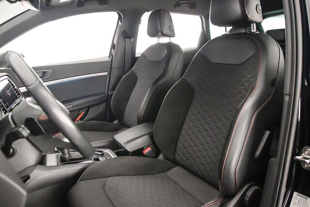 Seat ATECA FR Business Intense 1.5 TSI 150pk DSG Automaat Trekhaak, 360 camera, Navigatie, Achteruitrijcamera, Elektrische achterklep, LED verlichting, Parkeersensoren