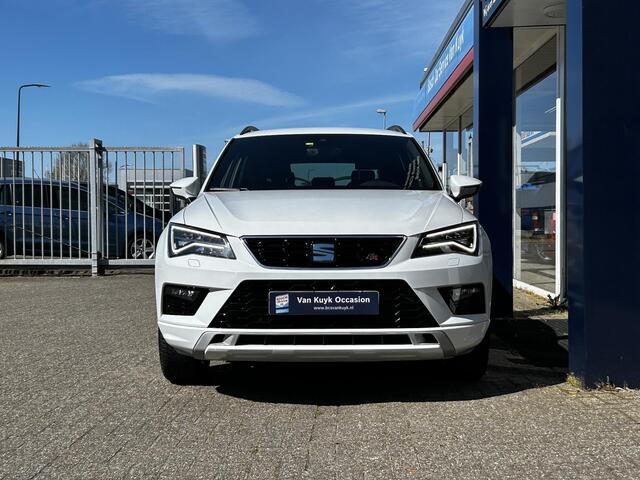 Seat ATECA 1.5 TSI FR Business Intense / Automaat / Stoelverwarming / Apple-Carplay & Android-Auto / Alcantara / Adaptieve Cruise-Control / Climate-Control / Afneembare-trekhaak / Keyless / Draadloze-Telefoonlader / Rij-Assistentie-Pakket / Flippers / DAB Radio-Blue