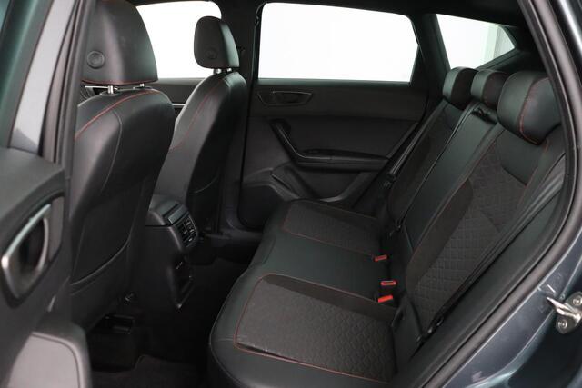 Seat ATECA 1.0 TSI FR Intens | Panoramadak | Stoelverwarming | Virtual Cockpit | Carplay | Full LED | Camera | Keyless | Navigatie