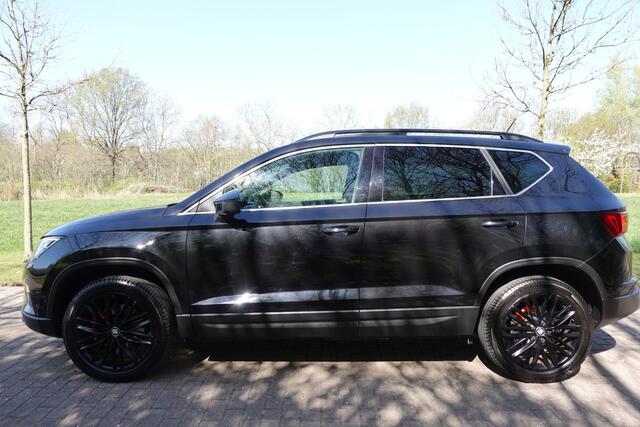 Seat ATECA 1.4 EcoTSI Xcellence | Panoramadak | Trekhaak | Cruise control | 360 Camera | Elektrische achterklep |