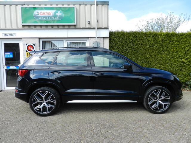 Seat ATECA 1.5 TSI FR Business Intense 360 Camera - Trekhaak - ACC - Pilot Assist - Panorama - Lederen Bekleding - Stoelverw.- 100% onderhouden - Apple Carplay / Android - Navigatie - Alle opties