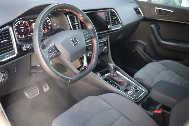Seat ATECA 1.5 TSI FR Business Intense 150PK / 110kW DSG, BeatsAudio, panoramadak, verwarmbare voorruit, Apple Carplay & Android Auto, Top View camera (360 graden), verwarmbare voorstoelen, dodehoekdetectie (side assist), volledig digitaal instrumentenpaneel (Virtua