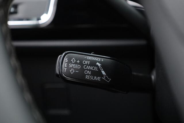 Seat ATECA 1.5 TSI Xcellence Business Intense | Pano | Trekhaak | Adapt. cuirse | Stoelverw. | CarPlay | Navi