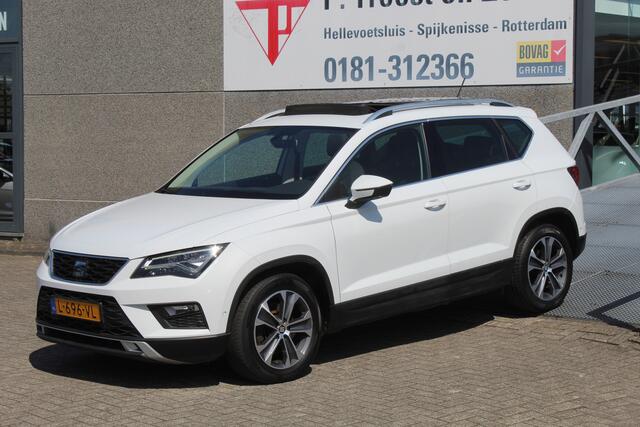 Seat ATECA 1.0 EcoTSI Limited Edition Panoramadak/Navigatie/Cruise control/Climate control/Parkeersensoren rondom/Elektrisch sluitende achterklep/Bluetooth/Park assist/LED koplampen/17'' Lichtmetalen velgen/Multifunctioneel stuurwiel/Spraakbediening/Elektrisch inkla