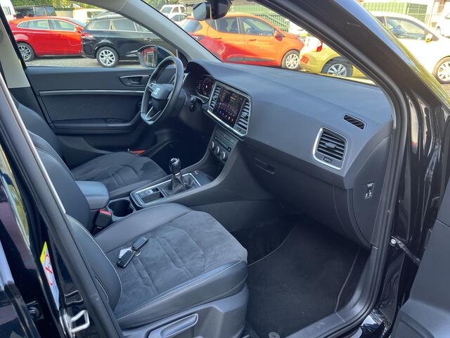 Seat ATECA 1.5 TSI 150pk Style Intense Trekhaak 1800kg