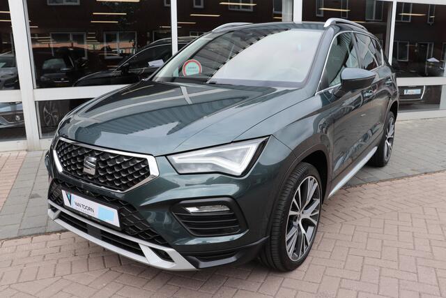 Seat ATECA 1.5 TSI Xperience Business Intense Automaat. Navigatie, trekhaak wegklapbaar.