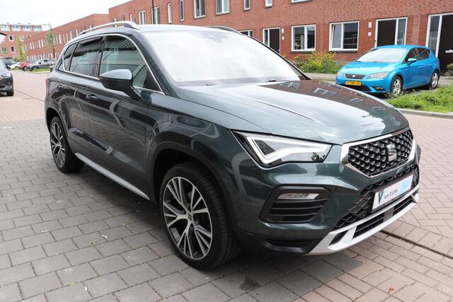 Seat ATECA 1.5 TSI Xperience Business Intense Automaat. Navigatie, trekhaak wegklapbaar.