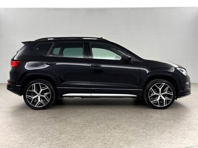 Seat ATECA 1.5 TSI 150PK FR Business Intense Pano LED Trekhaak Sfeerverl. 360Camera Beats Audio Virtual Carplay Clima Cruise Navi PDC 19''LMV