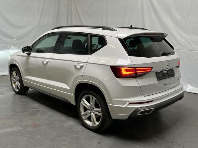 Seat ATECA 1.5 TSI FR / AUTOMAAT/ BEATS/ CAMERA/ ADAPT. CRUISE/ DIGITAL DASH/ STOEL VERWARM./ FULL LINK/ NAVI/ PARK. SENSOREN/ CLIMA/ KEYLESS/ 18" LMV
