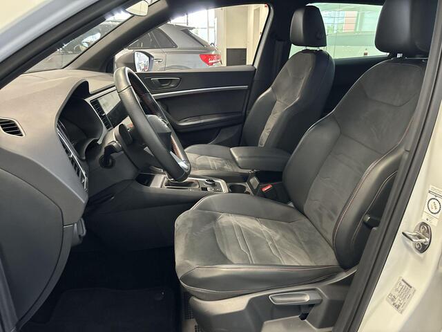 Seat ATECA 1.5 TSI 150pk DSG FR Business Intense · Apple/Android Car Play · Camera · Beats Audio · Keyless · P-Sensoren · 18'' Inch ·