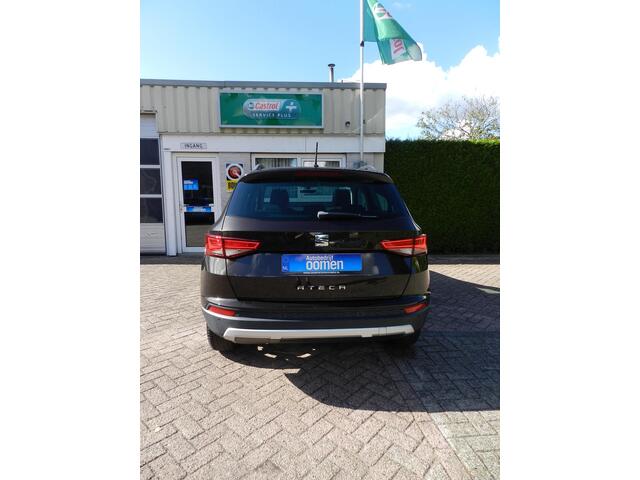 Seat ATECA 1.0 EcoTSI Style Trekhaak - Apple Carplay Android - Parkeer hulp + Camera - Cruise Control - NAP - 100% Onderhouden - Navigatie