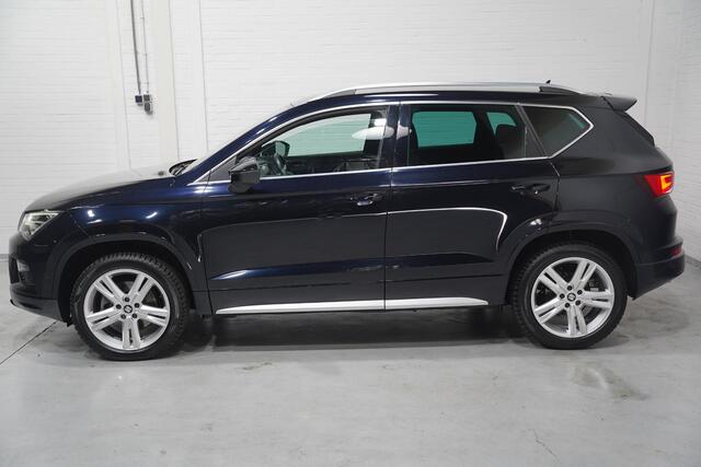 Seat ATECA 1.5 TSI FR Business Intense Navi Adaptive cruise Winterpakket Camera Parkeerassistent Elektrische klep 1e Eig. NAP