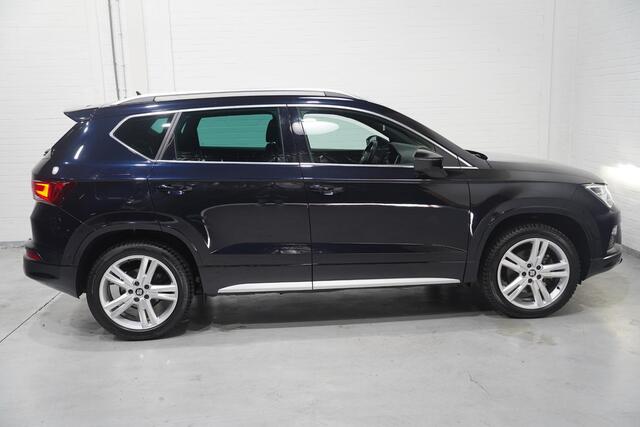 Seat ATECA 1.5 TSI FR Business Intense Navi Adaptive cruise Winterpakket Camera Parkeerassistent Elektrische klep 1e Eig. NAP