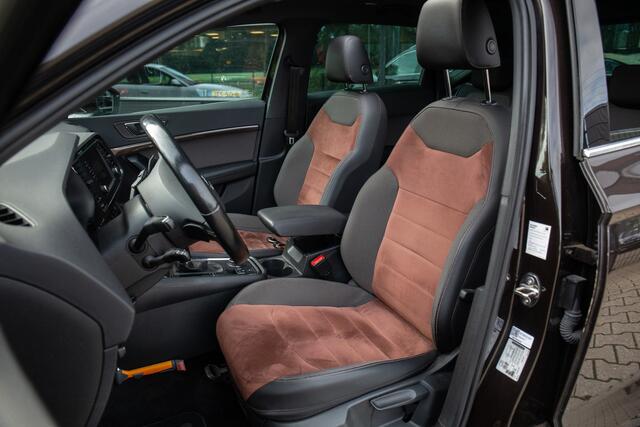 Seat ATECA 1.4 EcoTSI Xcellence , Panoramadak, Trekhaak, Adaptive cruise,