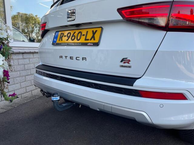 Seat ATECA 2.0 FR 4DRIVE, Trekhaak, Pano, 360camera, BLIS, Carplay, ACC, DAB+