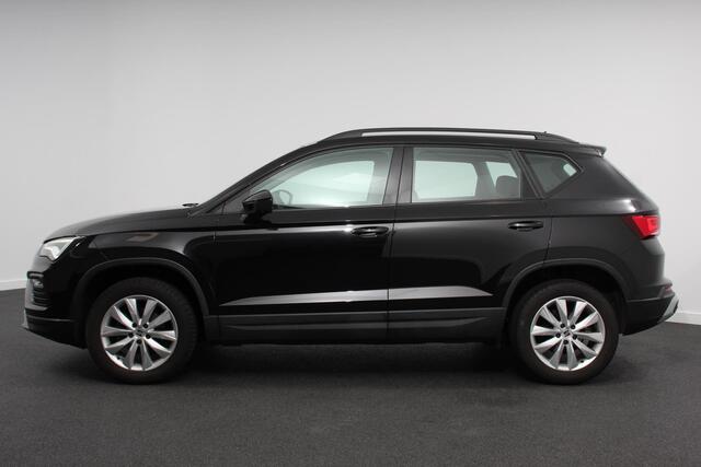 Seat ATECA 1.5 TSI DSG Style Nieuw type Demo! | Climate Control Parkeer sensoren Cruise control DAB Led Lichtmetalen Velgen