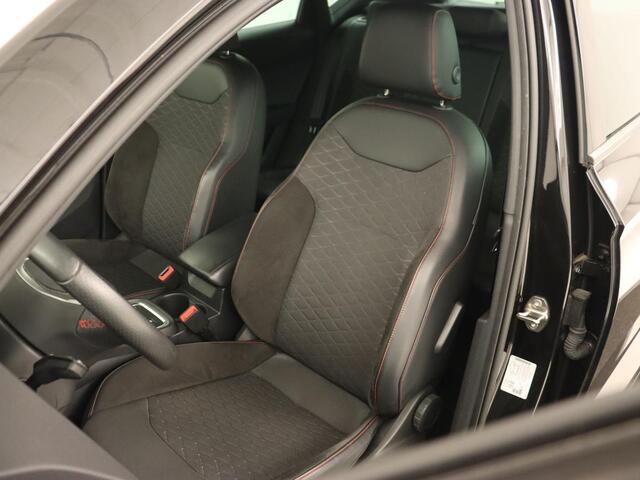Seat ATECA 1.5 TSI FR Business Intense | Trekhaak | Achteruitrijcamera | Sfeerverlichting | Navigatie | Carplay | Stoelverwarming | Full-LED koplampen | LMV 18