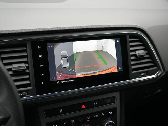 Seat ATECA 1.5 TSI 150 pk DSG FR Business Intense | Panoramadak | Stoel-/stuurverwarming | Achteruitrijcamera | Adaptive Cruise | Keyless | Side assist | 18 inch