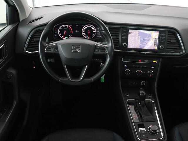 Seat ATECA 1.5 TSI Style | Panoramadak | Trekhaak | Camera | Stoelverwarming | Carplay | Navigatie | Cruise Control Adaptief | LMV 18 |