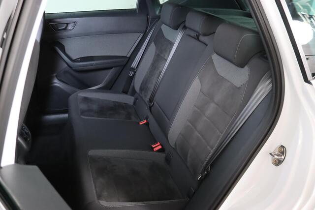 Seat ATECA 1.4 EcoTSI Xcellence 360Camera, Trekhaak, LED koplampen, Adaptieve Cruise Control, Standkachel,