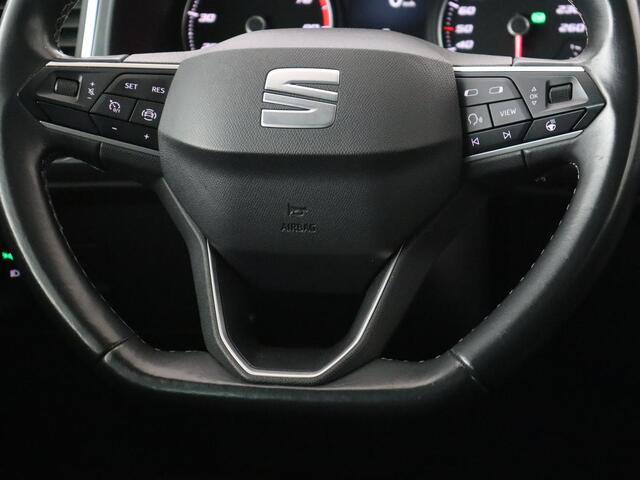 Seat ATECA 1.5 TSI Style Intens | Trekhaak | Stoelverwarming | Carplay | Full LED | Park Assist | Climate control | Cruise control