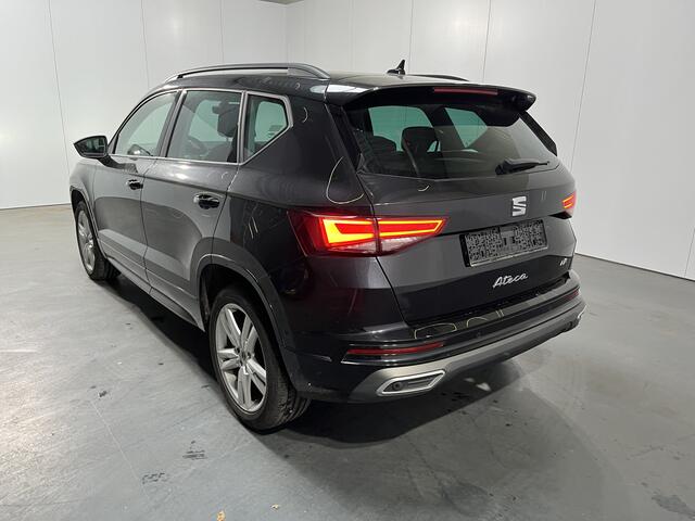 Seat ATECA 1.5 TSI FR Business Intense / AUTOMAAT/ CAMERA/ PARK. SENSOREN/ CRUISE/ ELEK. ACHTERKLEP/ LED/ STOEL-STUURVERWARM./ VIRTUAL COCKPIT/ FULL LINK/ NAVI/ CLIMA/ DAB