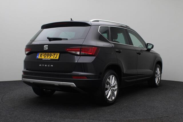 Seat ATECA 1.5 TSI Style Business Intense 2020 | Navigatie | Achteruitrij Camera | Carplay | Elektrische Achterklep | Stoelverwarming | Boekjes | 2 Sleutels